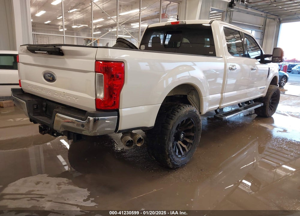 2017 FORD F-350 LARIAT VIN: 1FT8W3BT3HEB45168