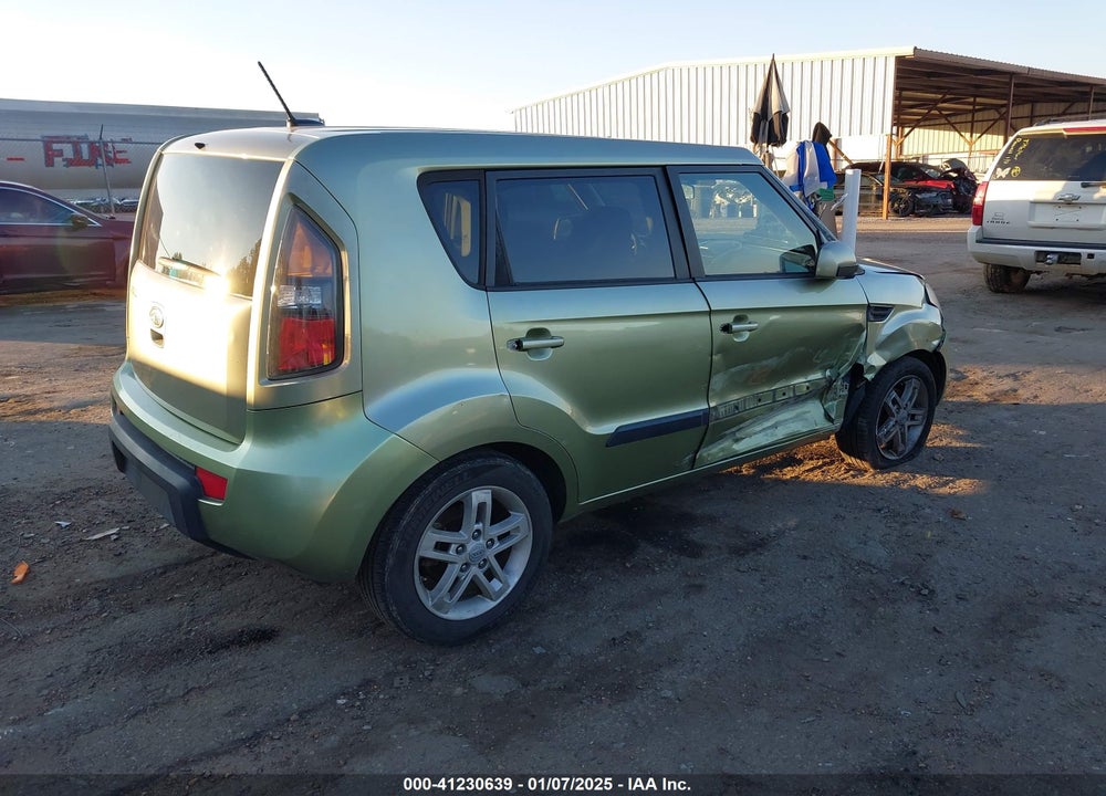 2011 KIA SOUL VIN: KNDJT2A20B7218652