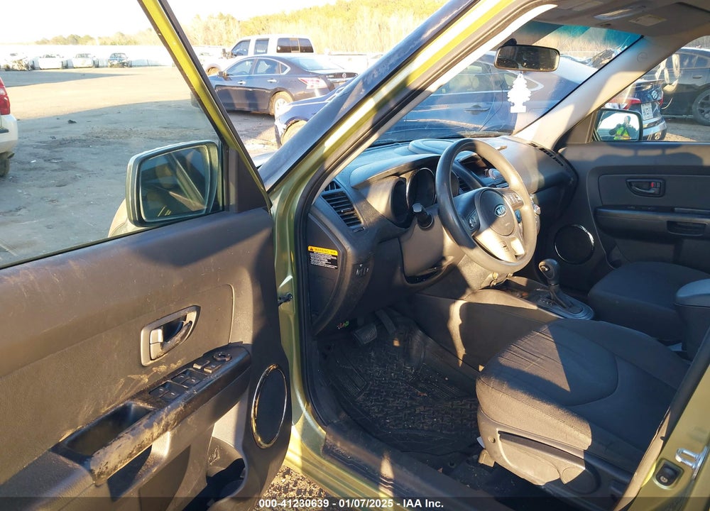 2011 KIA SOUL VIN: KNDJT2A20B7218652