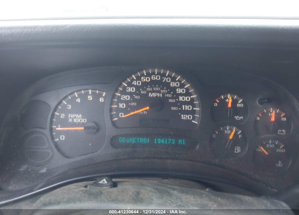 2005 CHEVROLET SILVERADO 1500 LS VIN: 2GCEC13T451110988