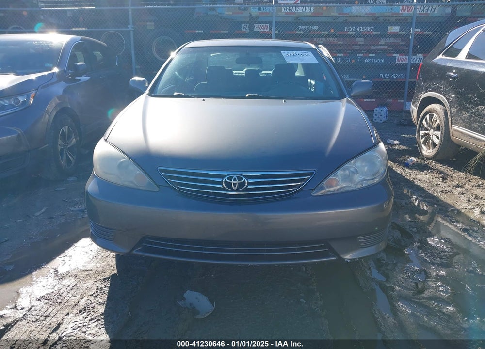 2005 TOYOTA CAMRY LE VIN: 4T1BE32K95U980351