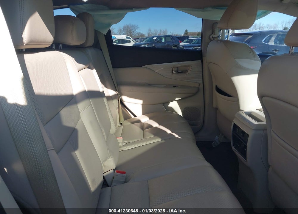 2016 NISSAN MURANO PLATINUM VIN: 5N1AZ2MH1GN144560