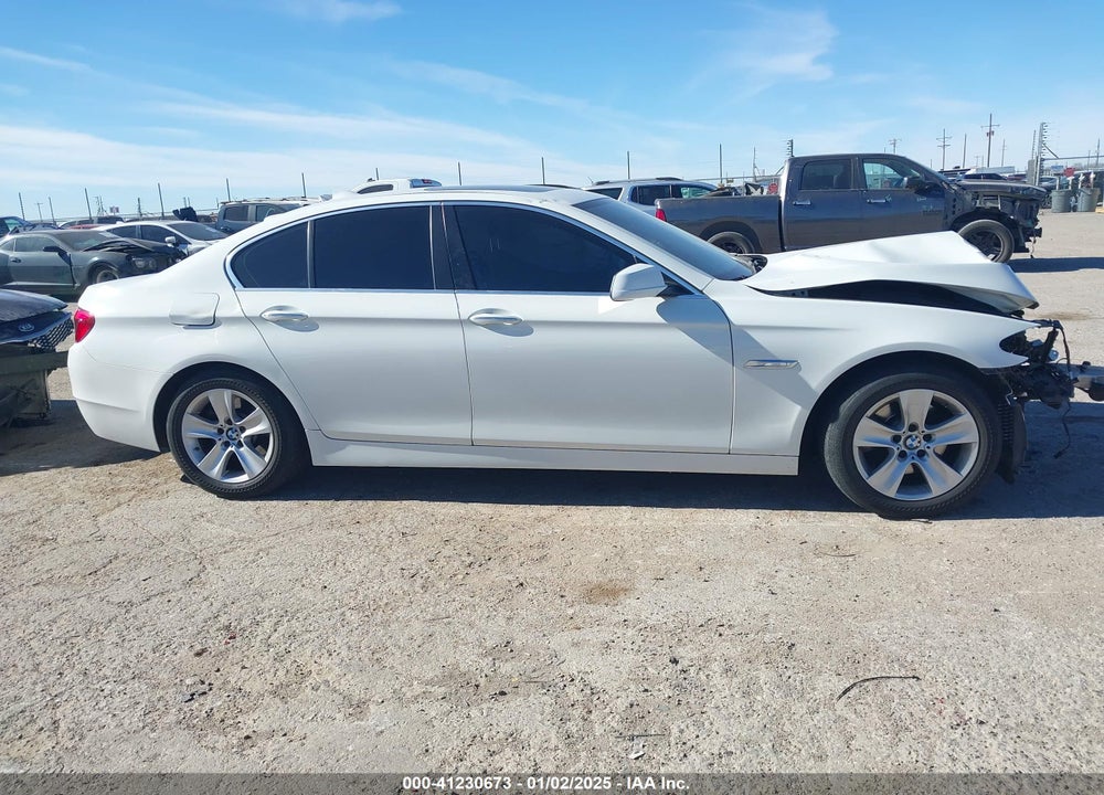 2013 BMW 528 VIN: WBAXG5C59DDY32432