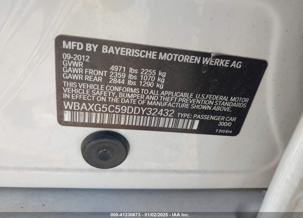 2013 BMW 528 VIN: WBAXG5C59DDY32432