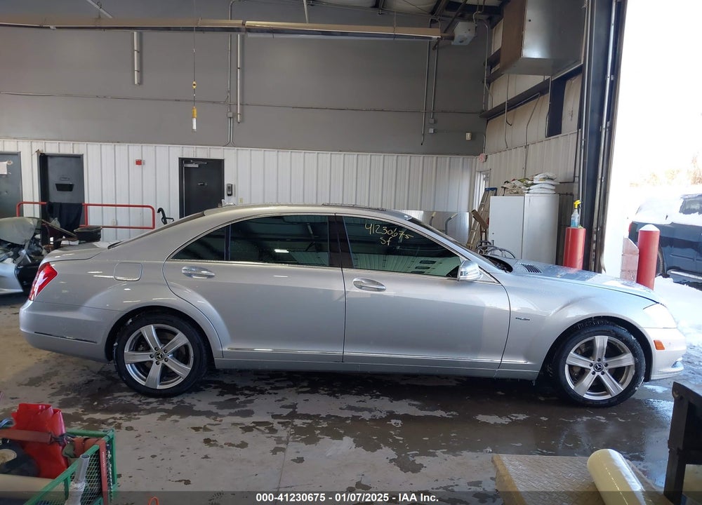 2012 MERCEDES-BENZ S CLASS VIN: WDDNG9EB9CA471746