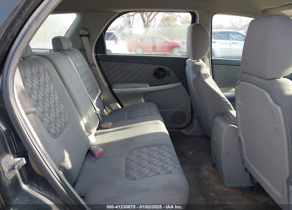 2008 CHEVROLET EQUINOX LS VIN: 2CNDL13F386311743