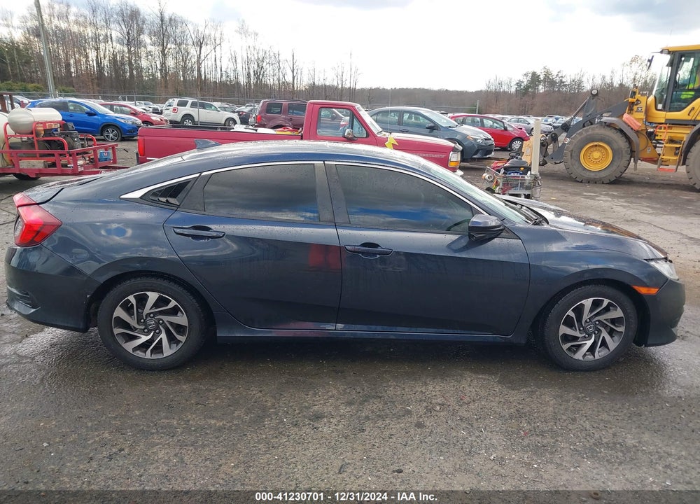 2018 HONDA CIVIC VIN: 2HGFC2F75JH610590