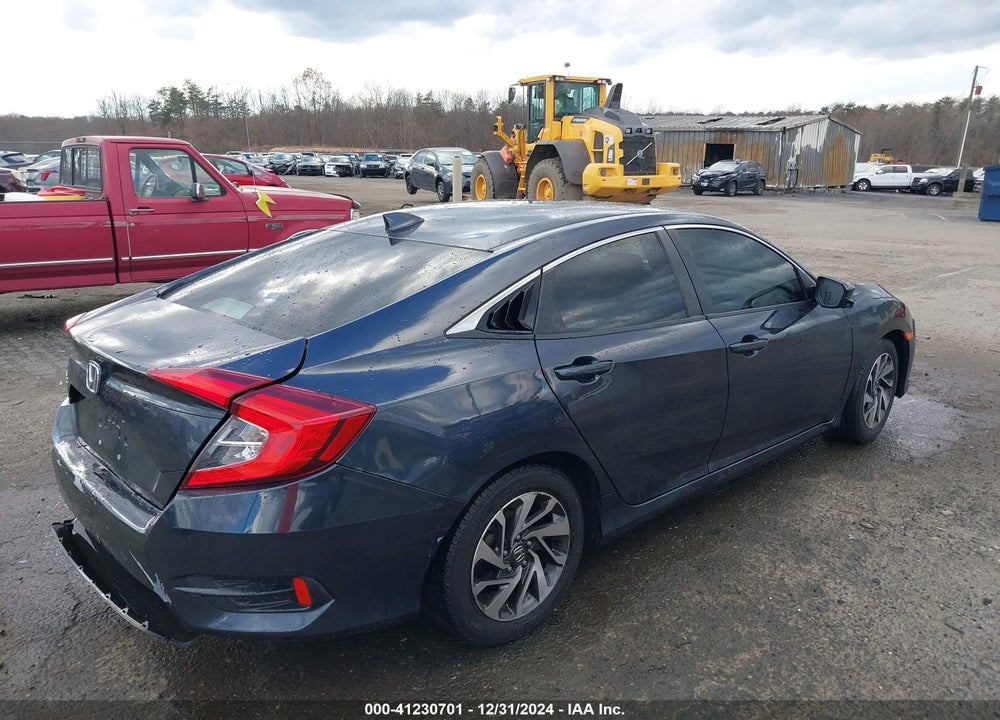 2018 HONDA CIVIC VIN: 2HGFC2F75JH610590