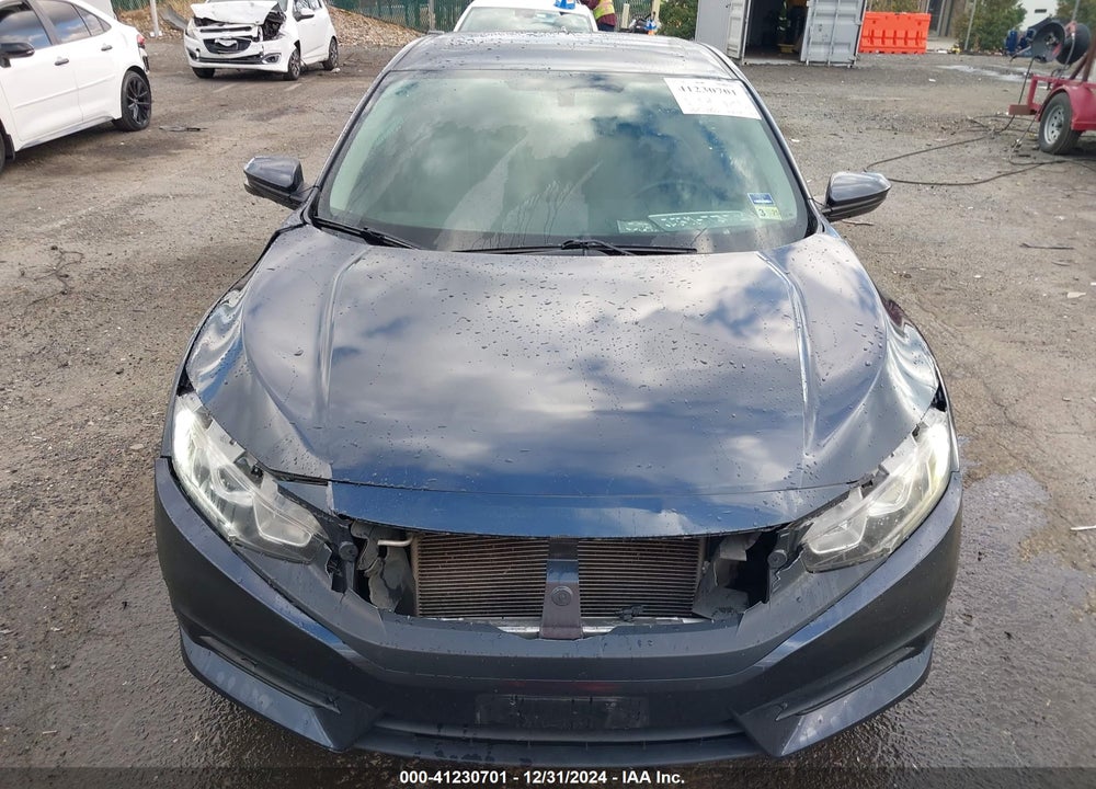 2018 HONDA CIVIC VIN: 2HGFC2F75JH610590