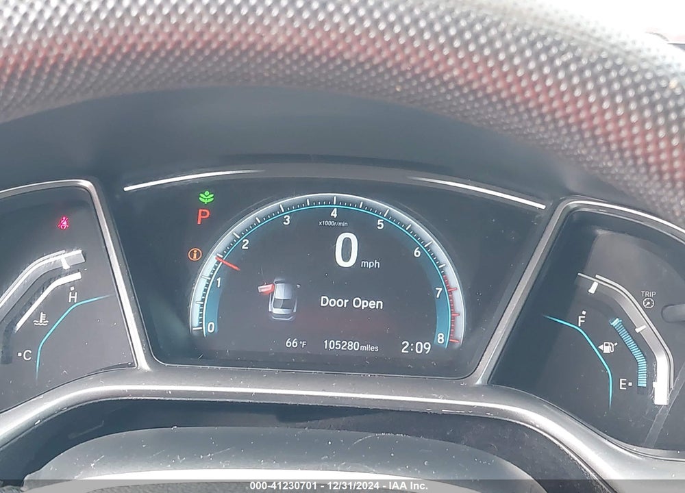 2018 HONDA CIVIC VIN: 2HGFC2F75JH610590