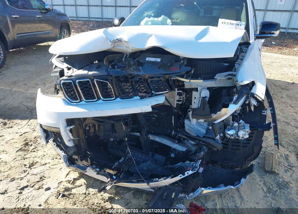 2023 JEEP GRAND CHEROKEE L LIMITED 4X4 VIN: 1C4RJKBG5P8825375