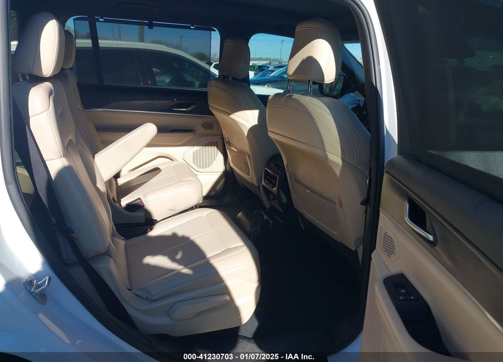 2023 JEEP GRAND CHEROKEE L LIMITED 4X4 VIN: 1C4RJKBG5P8825375