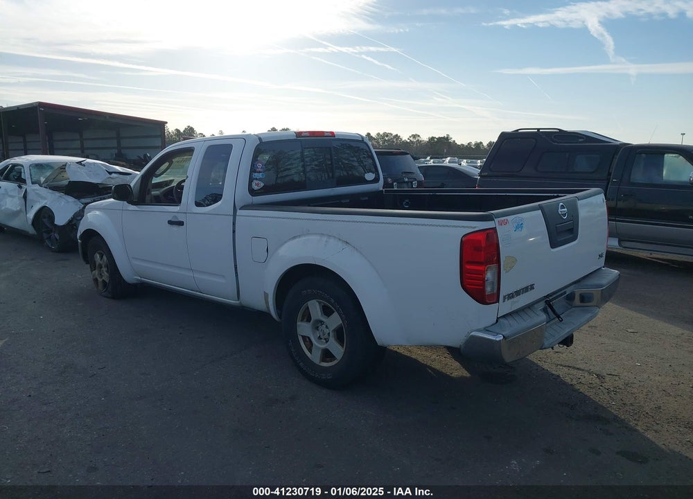 2005 NISSAN FRONTIER SE VIN: 1N6AD06U25C406237
