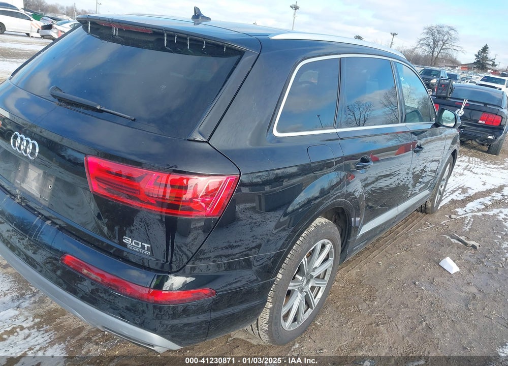 2018 AUDI Q7 3.0T PREMIUM VIN: WA1VABF73JD042637