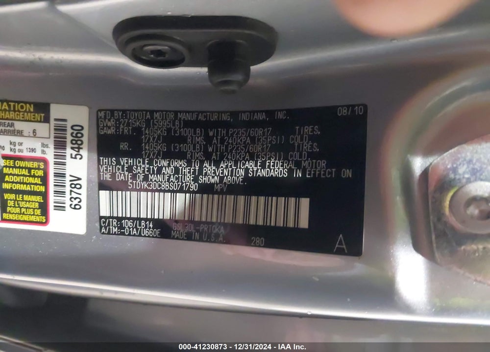 2011 TOYOTA SIENNA XLE V6 VIN: 5TDYK3DC8BS071790