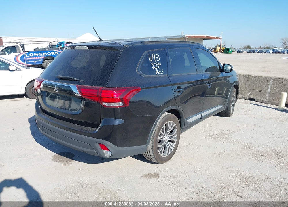 2016 MITSUBISHI OUTLANDER SE/SEL VIN: JA4AD3A32GZ030216