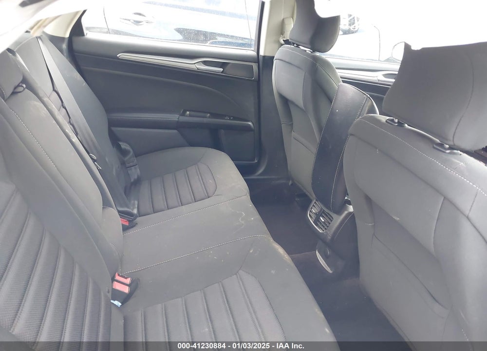 2017 FORD FUSION SE VIN: 3FA6P0H71HR153883
