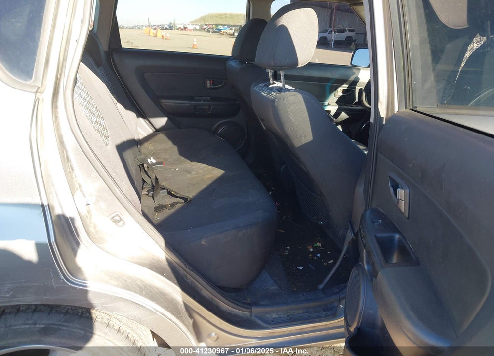 2010 KIA SOUL VIN: KNDJT2A23A7177402