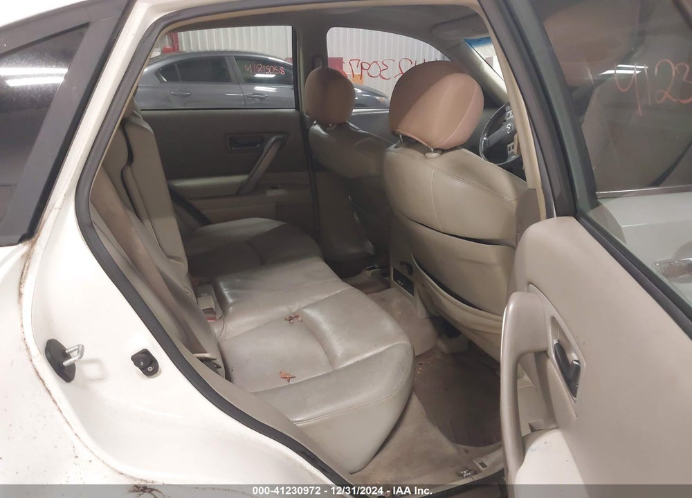 2004 INFINITI FX45 VIN: JNRBS08W24X402725