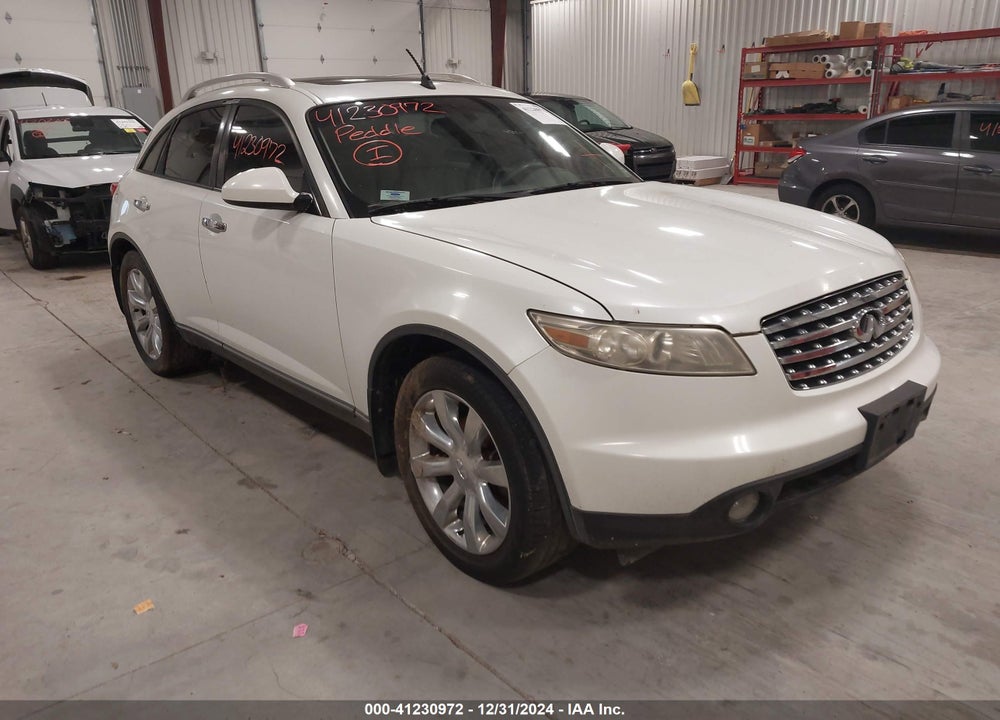 2004 INFINITI FX45 VIN: JNRBS08W24X402725