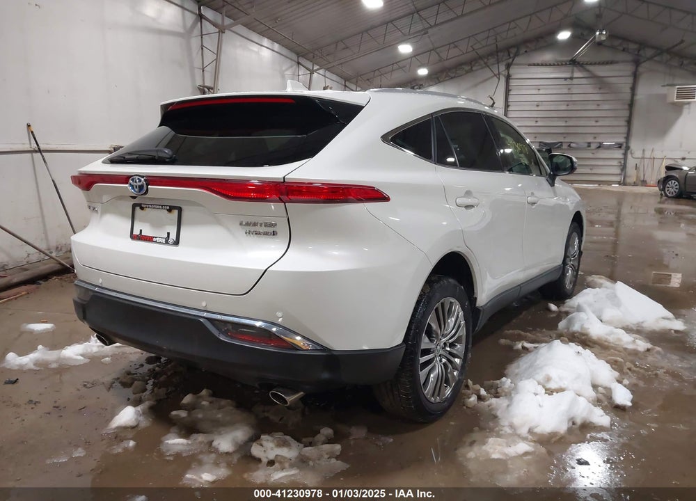 2022 TOYOTA VENZA LIMITED VIN: JTEAAAAH0NJ095894