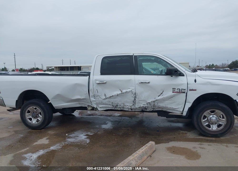 2016 RAM 2500 VIN: 3C6TR5JT7GG140505