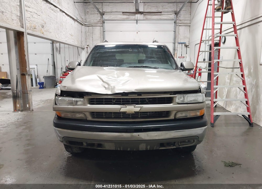 2002 CHEVROLET SUBURBAN 1500 Z71 VIN: 3GNFK16Z12G196925