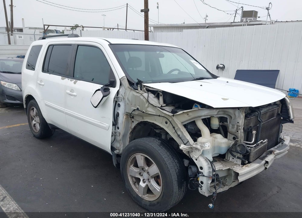 2011 HONDA PILOT EX VIN: 5FNYF3H42BB022497