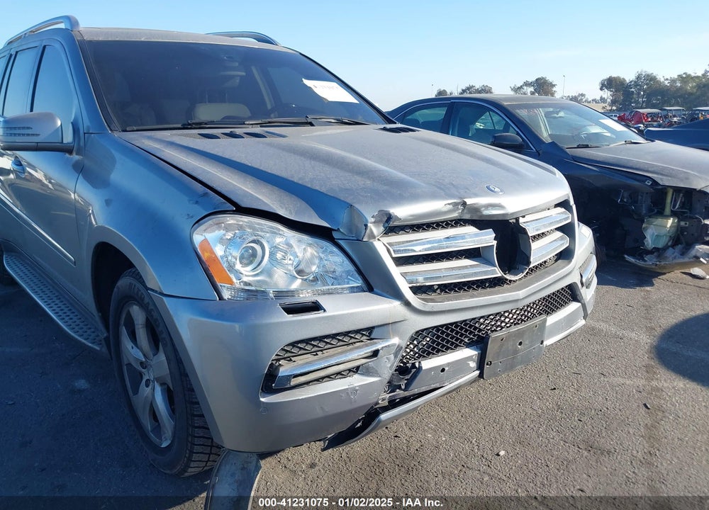 2011 MERCEDES-BENZ GL 450 4MATIC VIN: 4JGBF7BE7BA724530