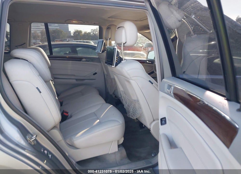 2011 MERCEDES-BENZ GL 450 4MATIC VIN: 4JGBF7BE7BA724530