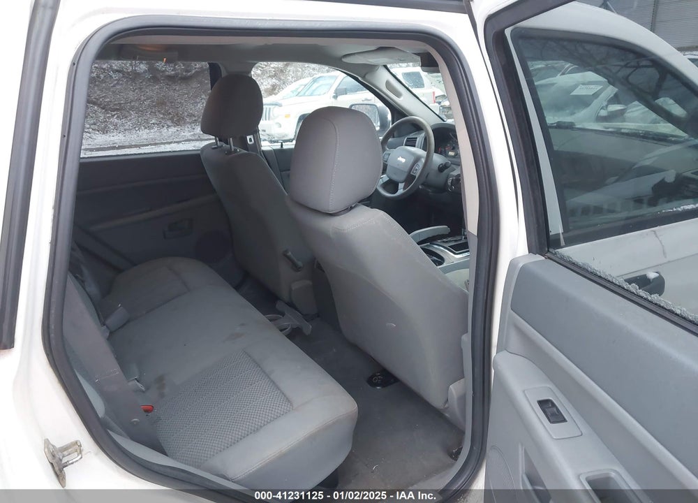 2005 JEEP GRAND CHEROKEE LAREDO VIN: 1J4GR48K25C541665