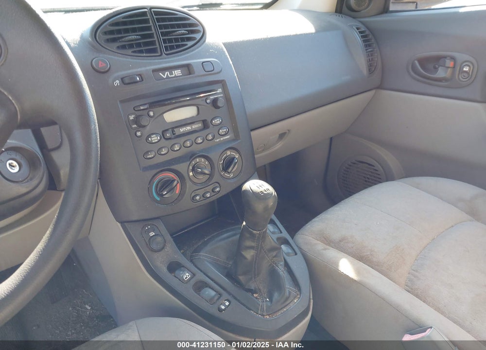2003 SATURN VUE 4 CYL VIN: 5GZCZ23DX3S827248