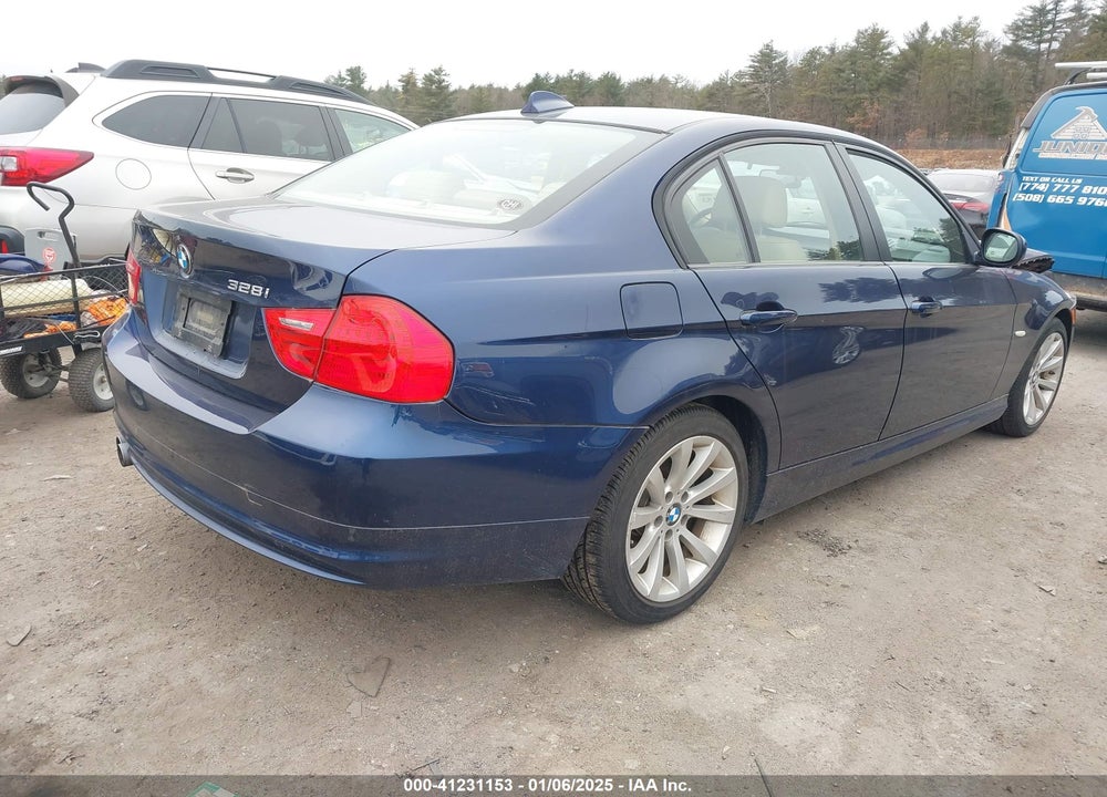 2011 BMW 328I VIN: WBAPH7G5XBNN02681