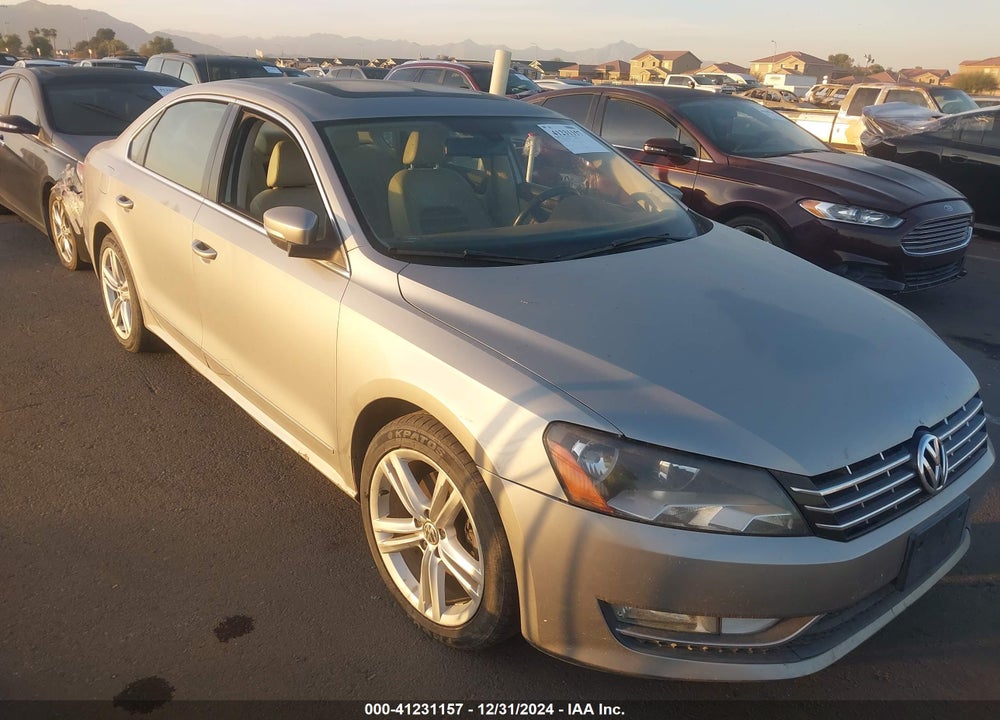 2013 VOLKSWAGEN PASSAT 2.0L TDI SEL PREMIUM VIN: 1VWCN7A30DC038698
