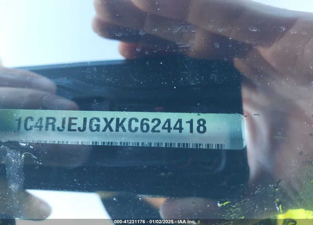 2019 JEEP GRAND CHEROKEE VIN: 1C4RJEJGXKC624418