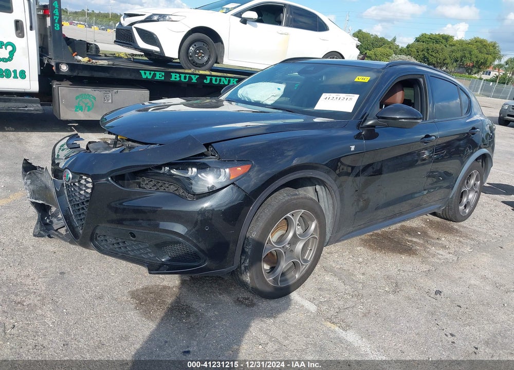 2024 ALFA ROMEO STELVIO TI AWD VIN: ZASPAKBN7R7D70471