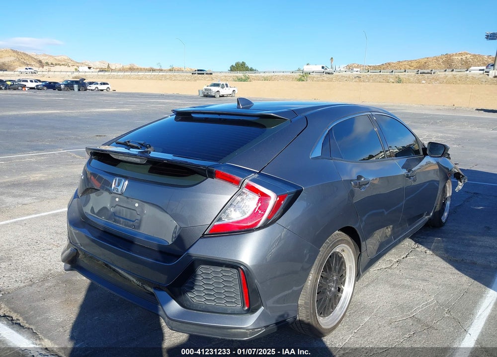 2018 HONDA CIVIC VIN: SHHFK7H59JU432651