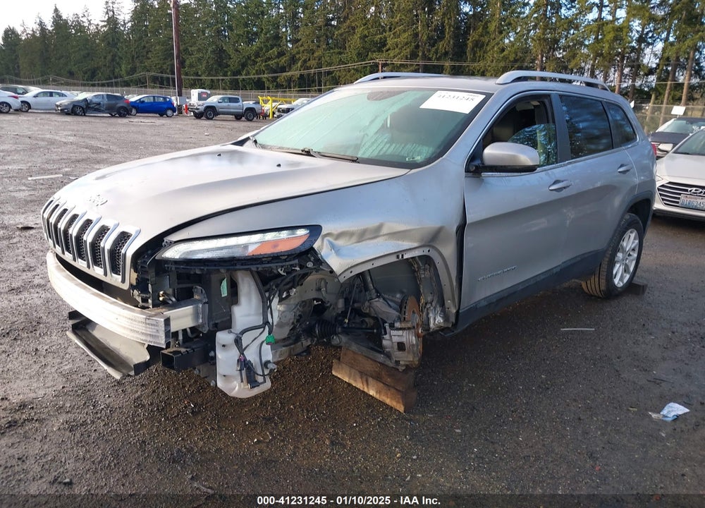 2017 JEEP CHEROKEE LATITUDE FWD VIN: 1C4PJLCB2HW619699