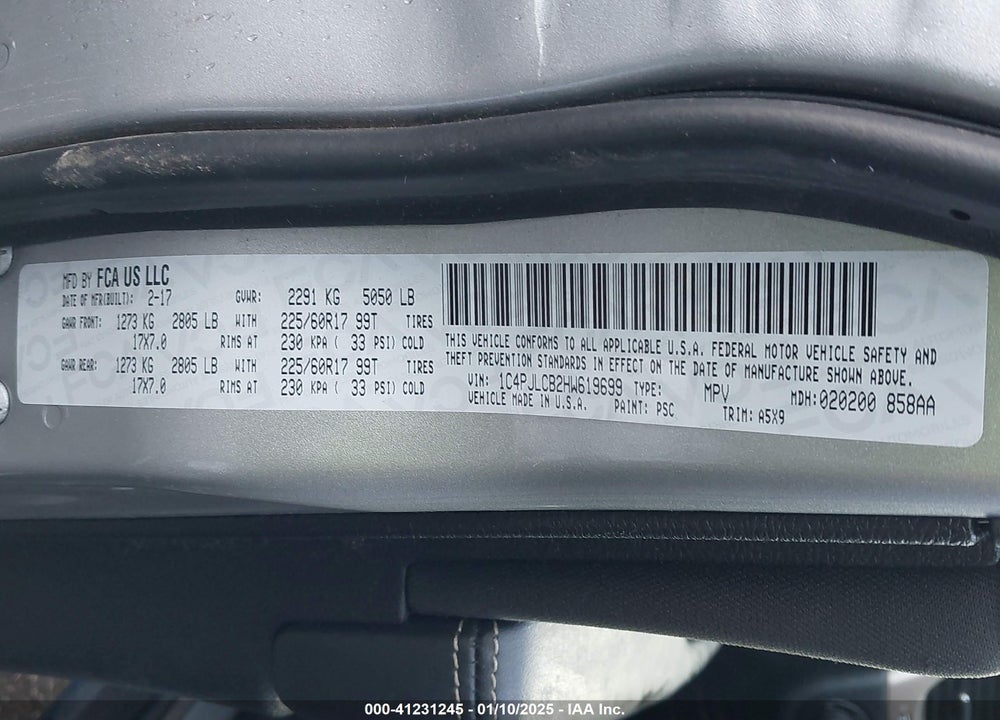 2017 JEEP CHEROKEE LATITUDE FWD VIN: 1C4PJLCB2HW619699