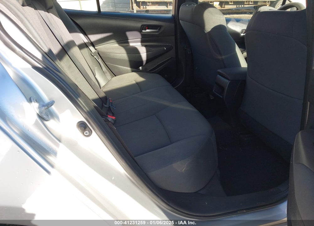 2020 TOYOTA COROLLA LE VIN: JTDEPRAE3LJ079808