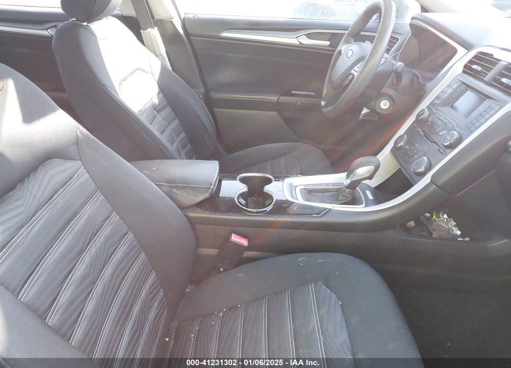 2016 FORD FUSION SE VIN: 3FA6P0H74GR207787