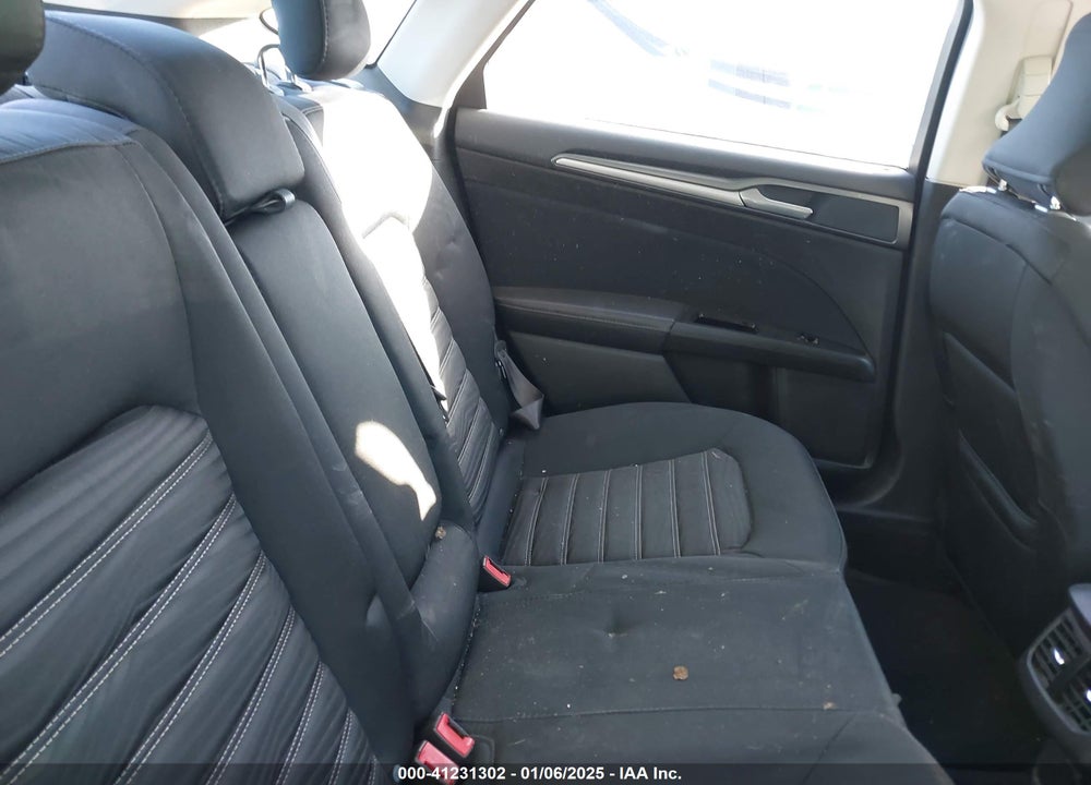 2016 FORD FUSION SE VIN: 3FA6P0H74GR207787