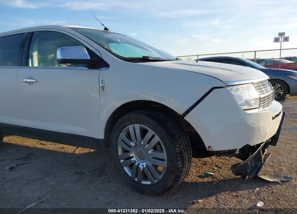 2009 LINCOLN MKX VIN: 2LMDU68C29BJ07988