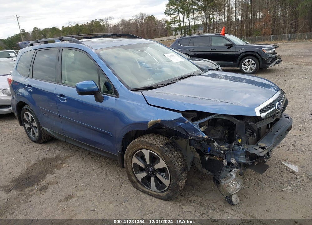 2017 SUBARU FORESTER 2.5I PREMIUM VIN: JF2SJAGC2HH567482
