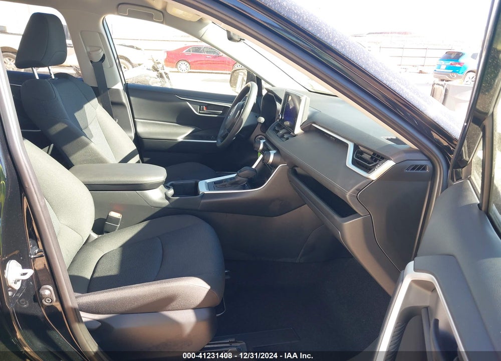 2024 TOYOTA RAV4 LE VIN: JTMF1RFV9RD110002