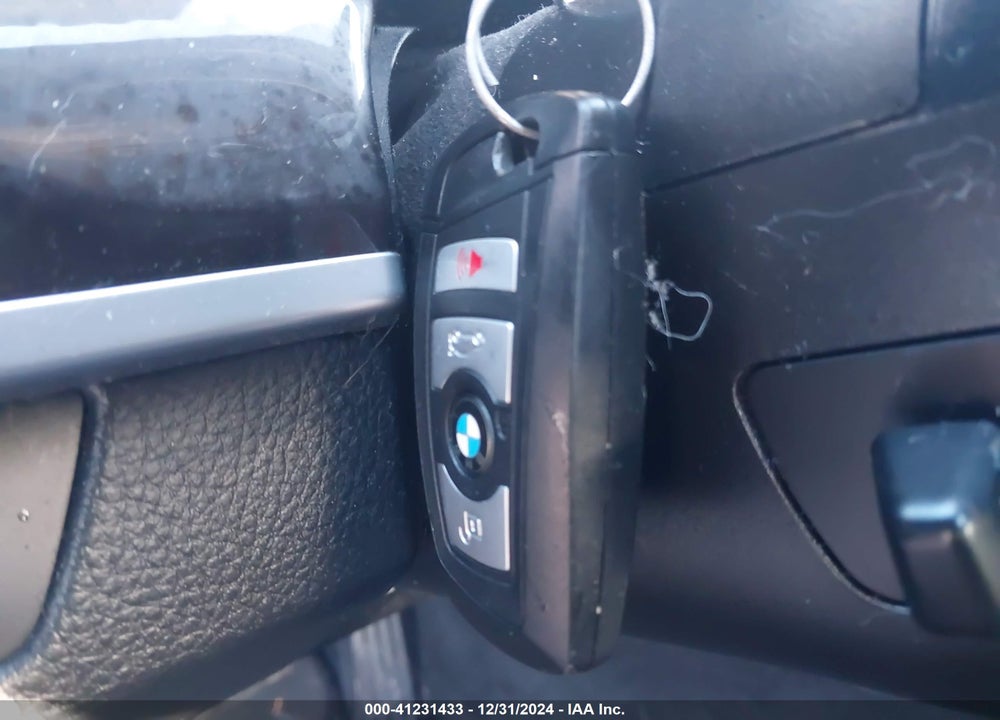 2013 BMW 528I XDRIVE VIN: WBAXH5C54DD114106