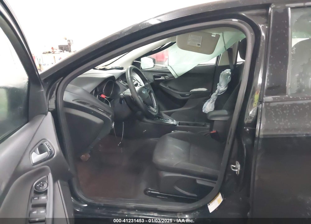 2015 FORD FOCUS VIN: 1FADP3K25FL280315