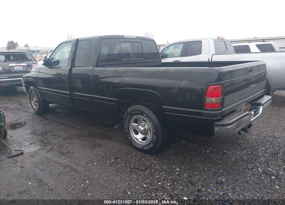 1999 DODGE RAM 1500 ST VIN: 3B7HC13Y5XG232360