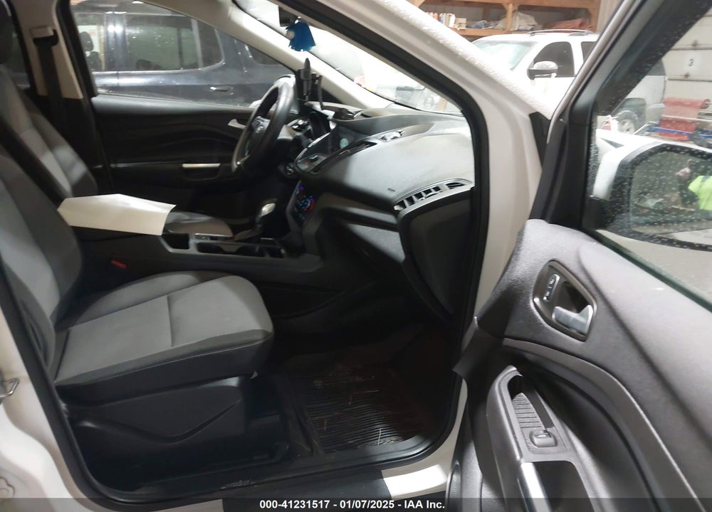 2018 FORD ESCAPE SE VIN: 1FMCU9GD0JUA85510