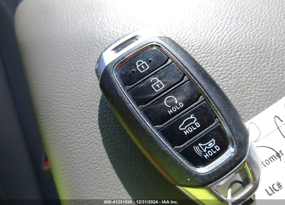 2021 HYUNDAI ELANTRA VIN: 5NPLS4AG2MH007552